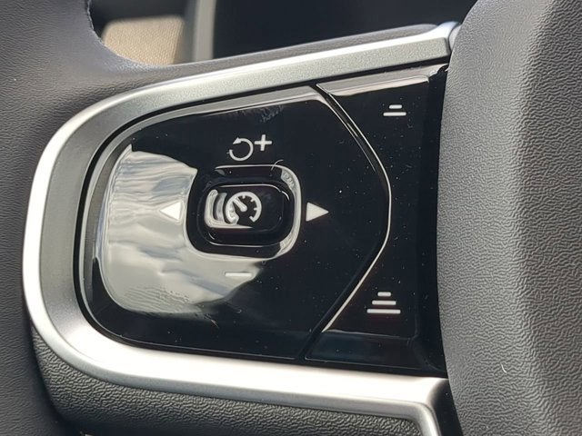 2026 Volvo XC90 Plus