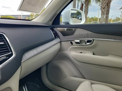 2025 Volvo XC90 B6 Ultra