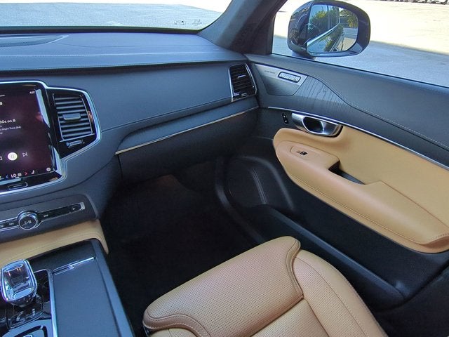 2024 Volvo XC90 Ultimate Bright Theme