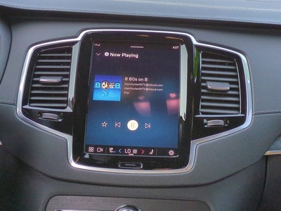 2024 Volvo XC90 Ultimate Bright Theme