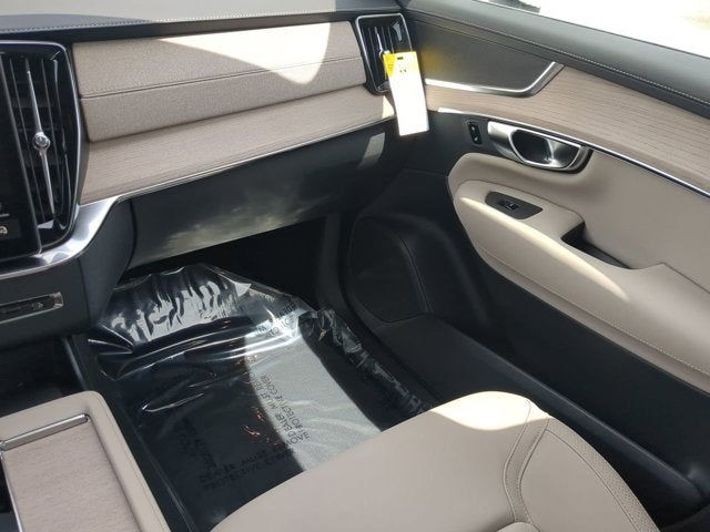 2026 Volvo XC90 Core