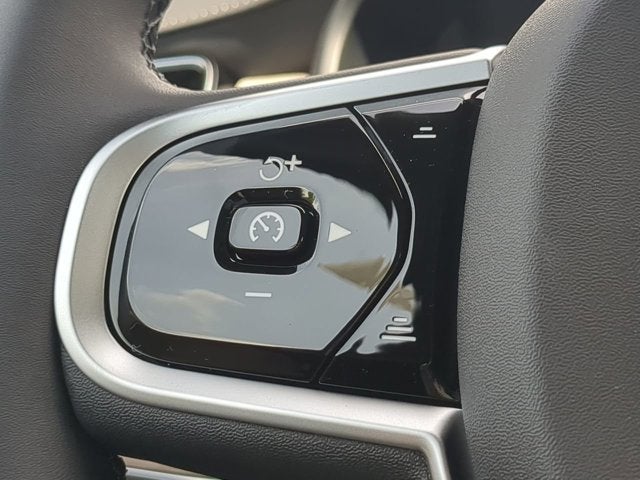 2026 Volvo XC90 Core