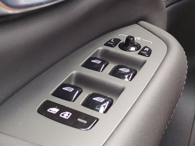 2026 Volvo XC90 Ultra Dark Theme