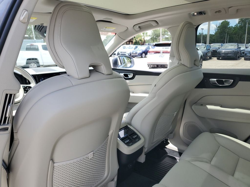2021 Volvo XC60 T5 Inscription