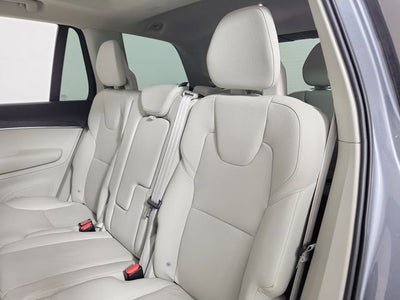 2020 Volvo XC90 T5 Momentum