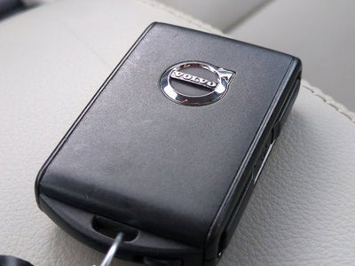 2019 Volvo XC40 Momentum