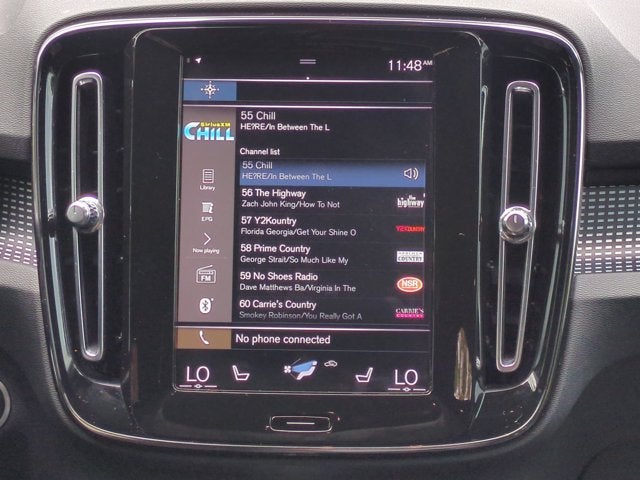 2021 Volvo XC40 R-Design