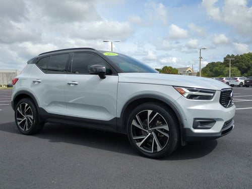 2021 Volvo XC40 R-Design