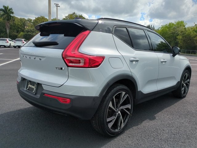 2021 Volvo XC40 R-Design