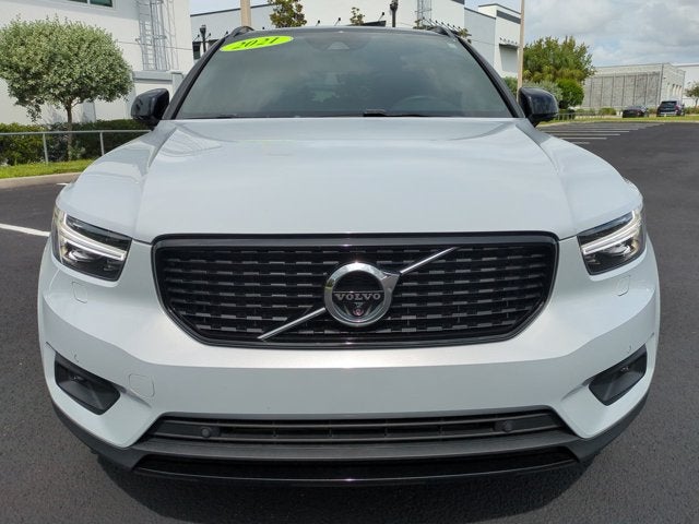 2021 Volvo XC40 R-Design