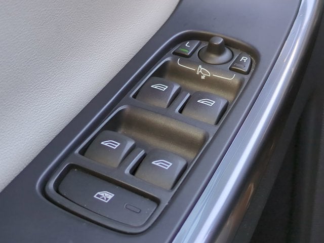 2017 Volvo XC60 Dynamic