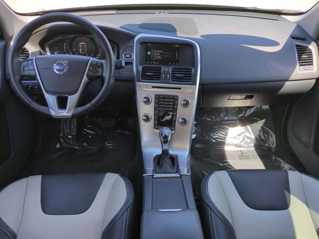 2017 Volvo XC60 Dynamic