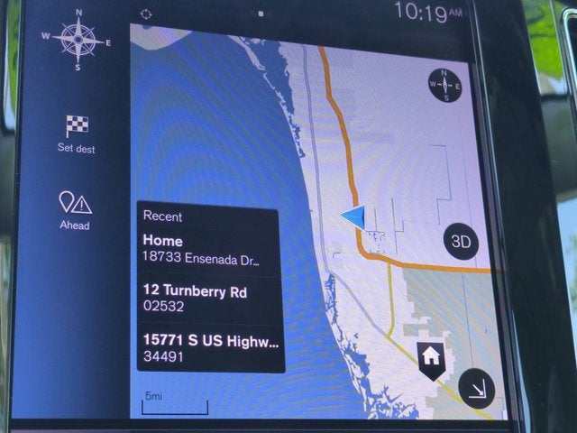 2021 Volvo XC60 Momentum