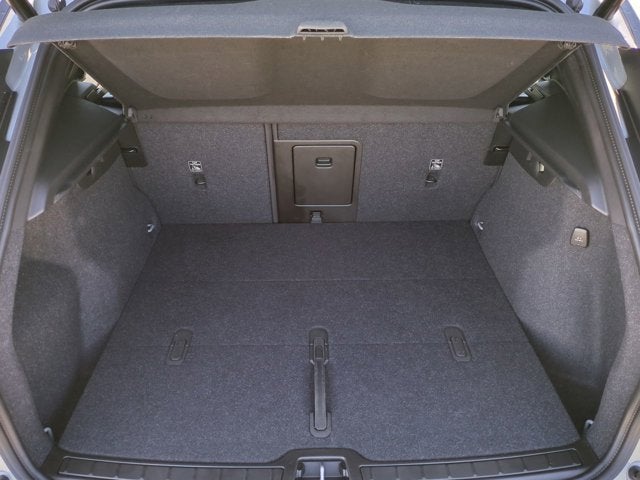 2024 Volvo XC40 Recharge Pure Electric Plus