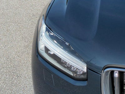 2024 Volvo XC90 Recharge Plug-In Hybrid Plus Bright Theme