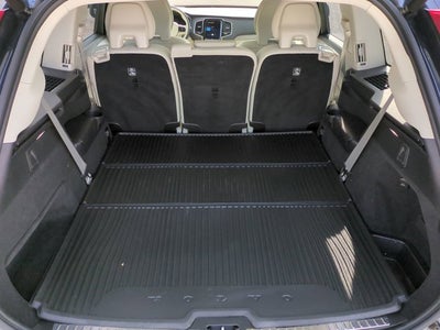 2024 Volvo XC90 Recharge Plug-In Hybrid Plus Bright Theme