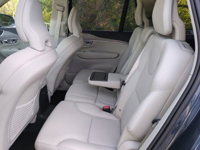 2024 Volvo XC90 Recharge Plug-In Hybrid Plus Bright Theme