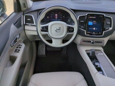 2024 Volvo XC90 Recharge Plug-In Hybrid Plus Bright Theme
