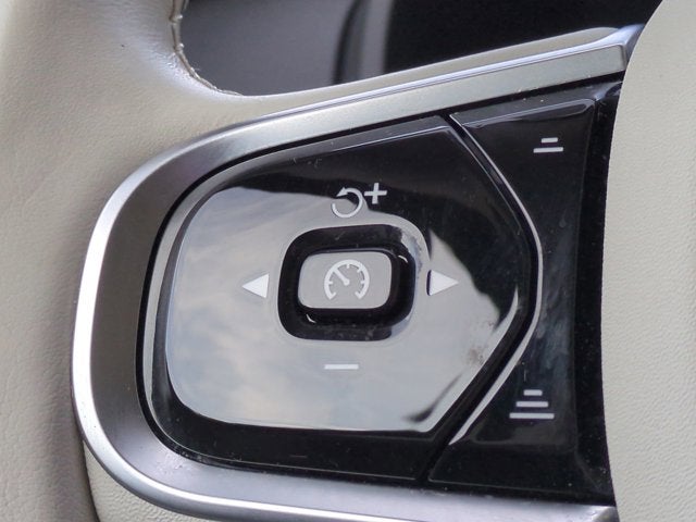 2024 Volvo XC90 Recharge Plug-In Hybrid Plus Bright Theme