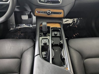 2024 Volvo XC90 Recharge Plug-In Hybrid T8 eAWD PHEV Plus Bright Theme 7P