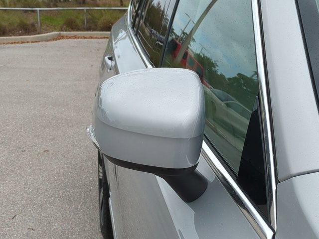 2024 Volvo XC90 Recharge Plug-In Hybrid Plus Bright Theme