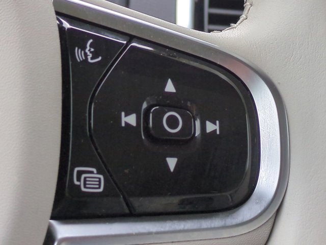 2024 Volvo XC90 Recharge Plug-In Hybrid Plus Bright Theme