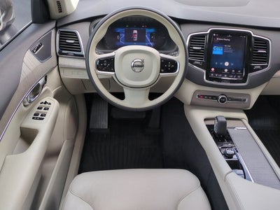 2025 Volvo XC90 Plug-In Hybrid Plus
