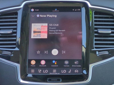 2025 Volvo XC90 Plug-In Hybrid Plus