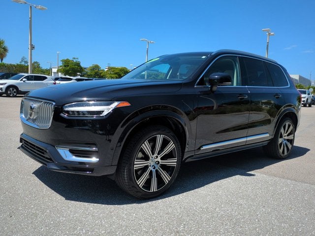 2025 Volvo XC90 Plug-In Hybrid Plus