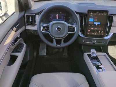 2026 Volvo XC90 Plug-In Hybrid Plus