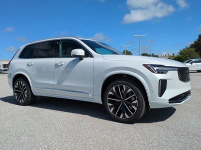 2026 Volvo XC90 Plug-In Hybrid Plus
