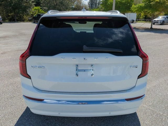 2026 Volvo XC90 Plug-In Hybrid Plus
