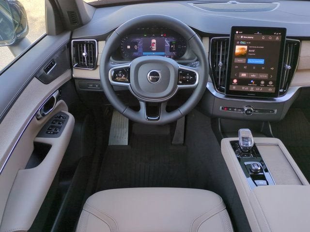 2026 Volvo XC90 Plug-In Hybrid Plus