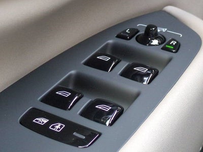2026 Volvo XC90 Plug-In Hybrid Plus