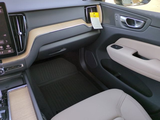 2026 Volvo XC60 Plug-In Hybrid Core