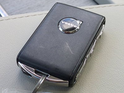 2025 Volvo XC60 Plug-In Hybrid Plus