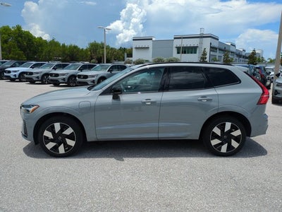 2025 Volvo XC60 Plug-In Hybrid Plus
