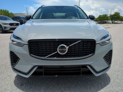 2025 Volvo XC60 Plug-In Hybrid Plus