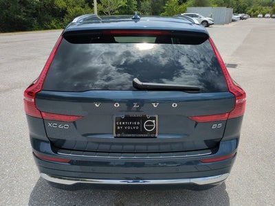 2023 Volvo XC60 Ultimate Bright Theme