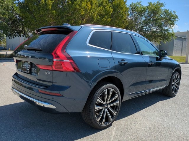 2023 Volvo XC60 Ultimate Bright Theme