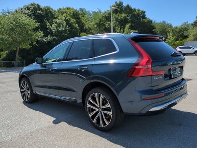 2023 Volvo XC60 Ultimate Bright Theme