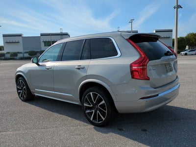 2024 Volvo XC90 Plus Bright Theme