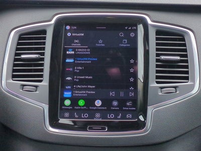 2023 Volvo XC90 Core