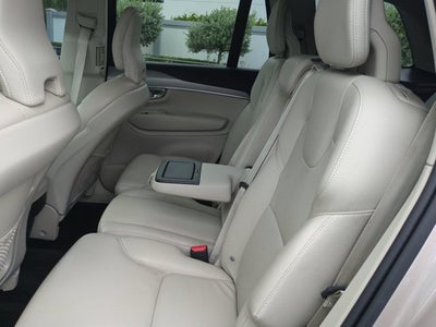 2024 Volvo XC90 Core Bright Theme