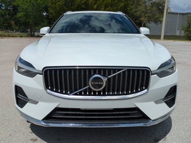 2023 Volvo XC60 Plus Bright Theme