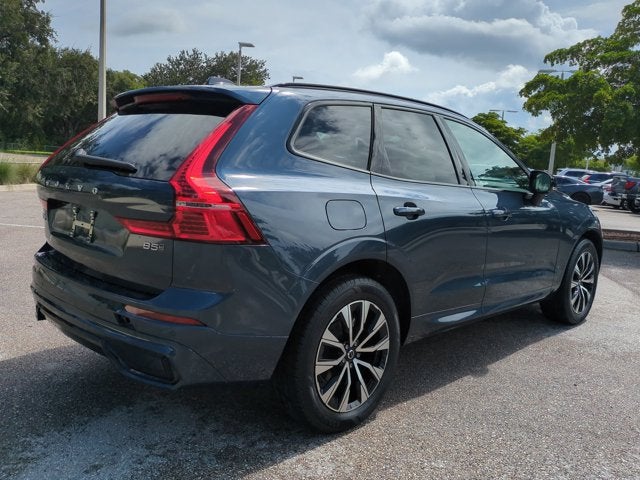2024 Volvo XC60 Core Dark Theme