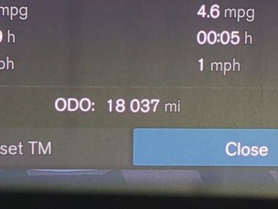 2024 Volvo XC60 Plus Dark Theme