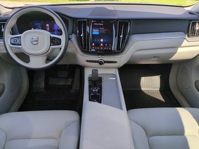 2024 Volvo XC60 Plus Dark Theme