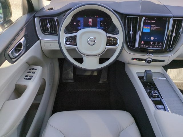 2024 Volvo XC60 Plus Dark Theme