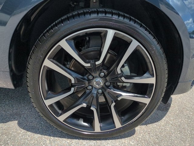 2024 Volvo XC60 Ultimate Dark Theme